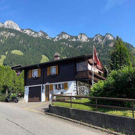 Free Spirit Chalet Fluehli Ngoại thất bức ảnh